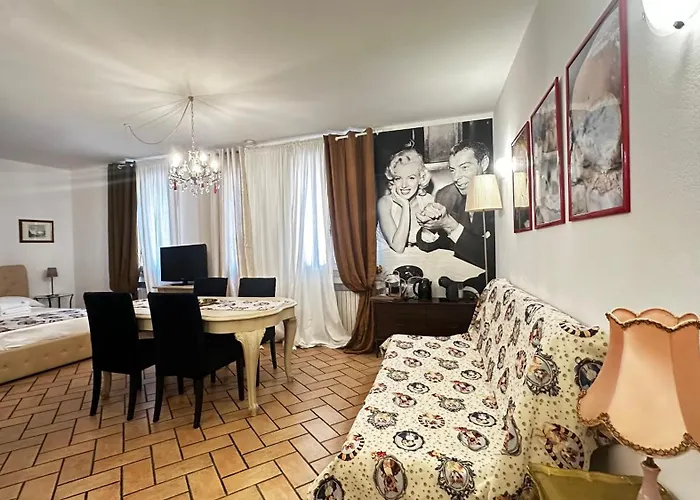 Bohemien Chic شقة بولونيا